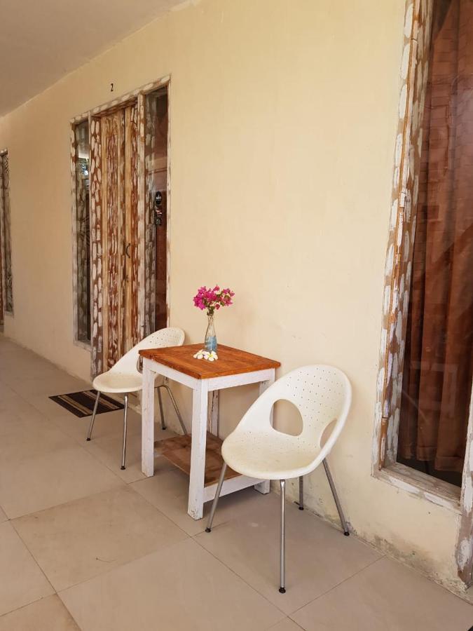 Apartament Isola Gili Gili Trawangan Zewnętrze zdjęcie